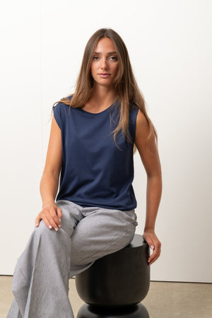 Débardeur Relax Suny marine foncé, coupe droite, col rond, coton bio
