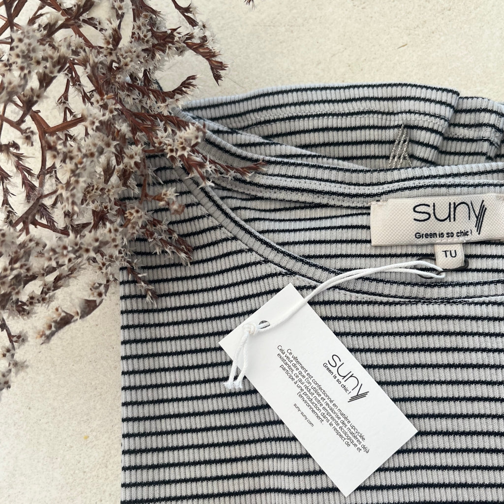 tee shirt femme élégant manche au coude en upcycling