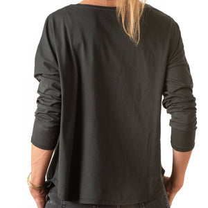  shirt femme col rond evase manche longue coton bio souple forme oversize noir print graphique suny